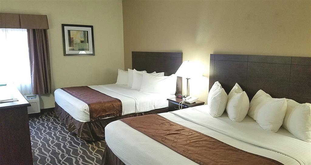 Quality Inn & Suites Southport Индианаполис Экстерьер фото